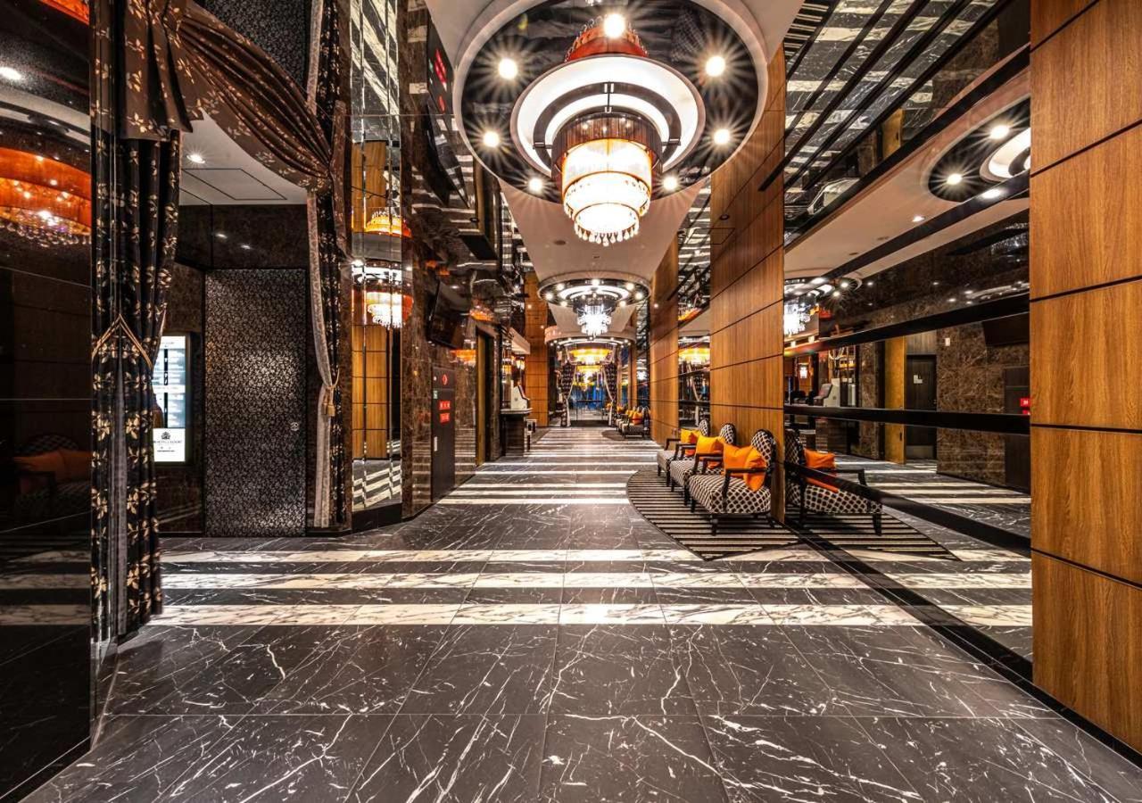 Apa Hotel & Resort Hakata Ekihigashi Fukuoka  Esterno foto